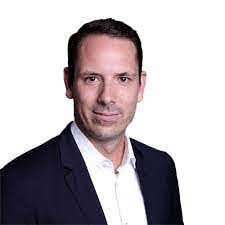 Alex Neuhoff's Instagram, Twitter & Facebook