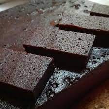 Connie77's black cake includes the use of baking soda, while leonine&… Kek Belacan Kukus Sarawak Food Drinks Baked Goods On Carousell