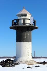 Rivinletto Light Is A Sector Light Tower Located On Kaasamatala A Small Island At The Mouth Of River Kiimi Lighthouse Beautiful Lighthouse Lighthouse Pictures