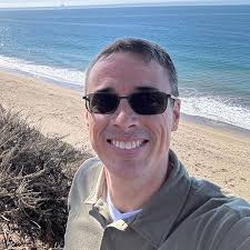 Blood, Sweat, and Casseroles: 10 Life Lessons from the Experiences of a  Pastor : Colbert, Jesse Kennedy: Amazon.de: Bücher