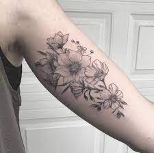 Jul 19, 2019 · a tattoo artist specializing in japanese art will be able to assist you in creating the right design for you. 50 Mens Floral Tattoos Designs 2021 Small Simple
