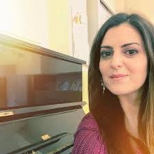 Pamela Pinto's Instagram, Twitter & Facebook