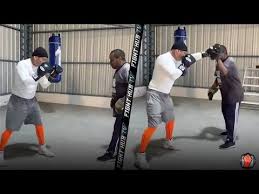 Shop banana republic for versatile, contemporary classics, designed for today with style that endures. Marcos Maidana Showing Off Six Pack Abs Boxing News 24