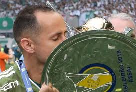 Comprobar los resultados del sorteo extraordinario de vacaciones hoy, sábado 3 de julio consulta el resultado de los números premiados en el sorteo de vacaciones de. El Lobo Guerra Se Despidio De Palmeiras Vuelve A Atletico Nacional Futbolete