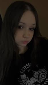 Samantha Mccloud's Instagram, Twitter & Facebook