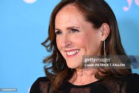 213 Shannon Fallon Stock Photos, High-Res Pictures, and Images