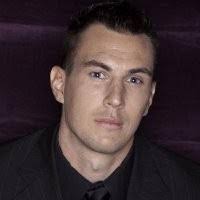 Sheen Tran's Instagram, Twitter & Facebook