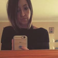 Amy Moore (@AmyMooreee)