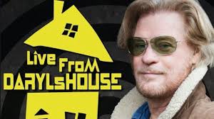 Daryl Hall's 'Live From Daryl's House' Rebounds with Tommy Shaw of Styx and  Ty Taylor of Vintage Trouble
