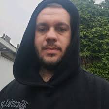 Jamie Mort (@jamiemort)