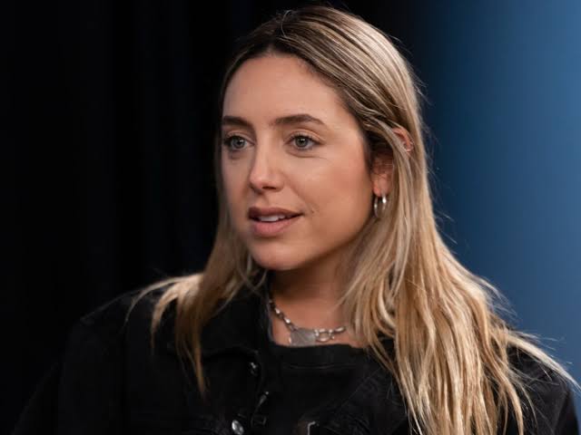 Sofi Martínez: su camino en el periodismo deportivo, la conexión emocional  con los atletas y el aprendizaje que le dejó entrevistar a Messi - Infobae
