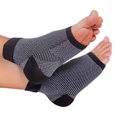Compression Plantar Fasciitis Socks In 2021 Plantar Fasciitis Sock Plantar Fasciitis Foot Sleeves