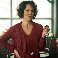Elizabeth polly gray (née shelby) is the matriarch of the shelby family, aunt of the shelby siblings, the treasurer of the birmingham criminal gang, the peaky blinders, a certified accountant and company treasurer of shelby company limited. New Peaky Blinders Clip Explains Why Polly Turned On Tommy Shelby In Season 5 Mirror Online