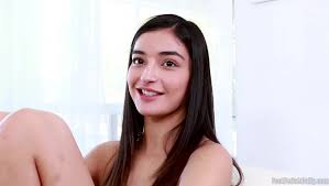 FootFetishDaily - Emily Willis Behind The Scenes 2 |...