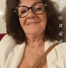 Le mot japonais sakiori est la réunion de 2 mots : saki qui veut dire «  déchirer » et ori qui veut dire « tisser ». Le principe consiste à déchirer  et