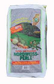 Wie wird kalk im garten angewendet? Nordweiss Perle Garten Und Rasenkalk 25 Kg