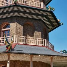 Paolinx and Porcelain Pagoda in Nanking, Johannes Nieuhof (1665) | Download Scientific Diagram