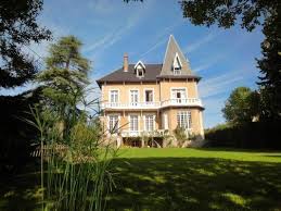 Chambre D Hotes A Salies De Bearn Pyrenees Atlantiques Villa Hortebise Gites De France Bearn Pays Basque Vieilles Maisons Gite De France Pays Basque