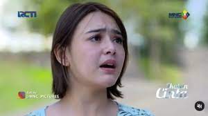 Pasalnya malam ini, mama rossa (sari nila) emosi usai mengetahui elsa (glenca chysara) membunuh roy (fiki alman). Hztajetirnv Jm