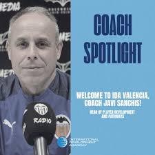🌟 Meet the Staff! 🌟 🎉 Introducing Alberto Saez, one of our diligent  Operations Assistants at IDA Valencia. Alberto brought his passion for  football from the regional leagues, playing for UD Vall