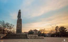December 1st park is a well known park of oradea. Parcul 1 Decembrie Fosta PiaÅ£a Mare A Orasului Oradea In Imagini