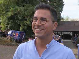 Interview mit Daniel Mauke zu "Wer seid ihr? Ein Tag hinter Hessens Türen"