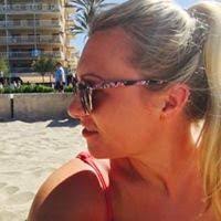 Lisa Ostendorf's Instagram, Twitter & Facebook