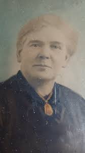 This was my maternal grandmother. Is there anybody related to my  grandmother ? Her name was Otella Campbell.