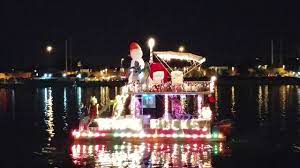 Boat decorations for christmas parade youtube sylvan. Pontoon Boat Decorated In Christmas Lights Youtube