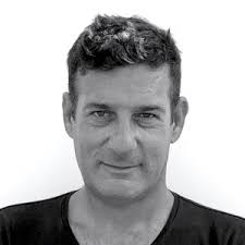 Unlocking Success Through Photographer Leaders