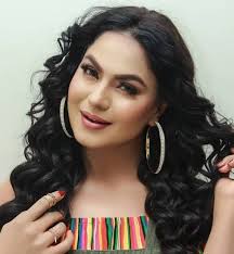 His passion for music started at a young age because of his surroundings and his family. Vanitha Vijayakumar Wiki Age Boyfriend Husband Family Biography More Thewikifeed