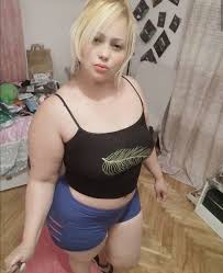 pin on صور بنات مثيرة