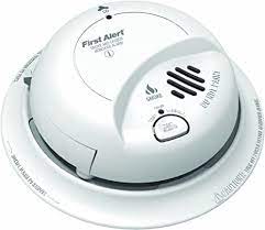 Carbon monoxide is deadly, yet you can't see or smell it. First Alert Sc9120bca Hardwire Combination Carbon Monoxide And Smoke Alarm Smoke Detectors Fire Alarms Amazon Canada