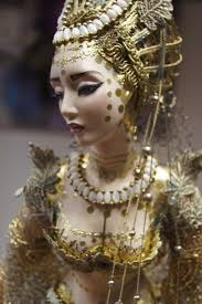 Grandmother helping with geta (clog). The expressions are wonderful. My  collection.