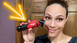 Amazon.com: Milwaukee USB Rechargeable Pivoting LED : Tools & Home  Improvement