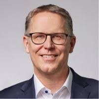 Mark Veit's Instagram, Twitter & Facebook