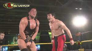 A causa della cancellazione di numerosi show, iwotw cambia formato momentaneamente, divenendo un. Czw Seventeen Speedball Mike Bailey Kicks The Hell Out Of Sami Callihan Czwstudios Com Youtube