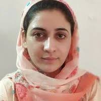 कश्मीर में एक महिला पत्रकार का जीवन