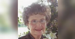 Janice Neff's Instagram, Twitter & Facebook