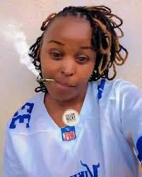 Mbona hii picha inatrend.