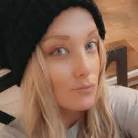 Amber Gable's Instagram, Twitter & Facebook