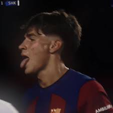 bih dont wear no shoes in my house🙅‍♀️—finally editing his eminem era...