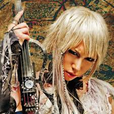 Rookie fiddler, former band A (ACE)