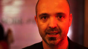 Colectivo Nube Pet, Arturo Revilla Pérez