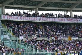 Sono infatti attesi a san siro circa 40mila tifosi dell'atalanta e circa duemila tifosi del valencia compreso il noto gruppo ultras degli yomus. Gemellaggi D Italia I Piu Antichi Ed Affascinanti Legami Tra Tifoserie Foto