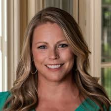 Melissa Dondalski's Instagram, Twitter & Facebook