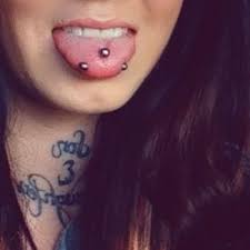 It remains unpopular amongst men. Snake Eye Tongue Piercing And Normale Tongue Piercing Eye Piercing Snake Eyes Tongue Piercing Tongue Piercing