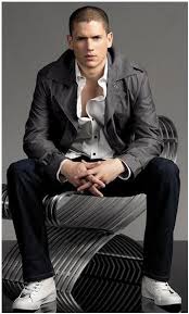 Wentworth Miller He Even Said He Prefers To Stay In And Play Board Games Play With Meeeeeee Haha Wentworth Miller Prison Break Wentworth Miller Prison Break