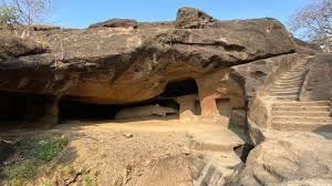 Kanheri Caves and The Golden Pagoda ...