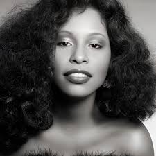 Chaka Khan has tremendous vocal ability! I love to hear her sing! She is  awesome!!!
